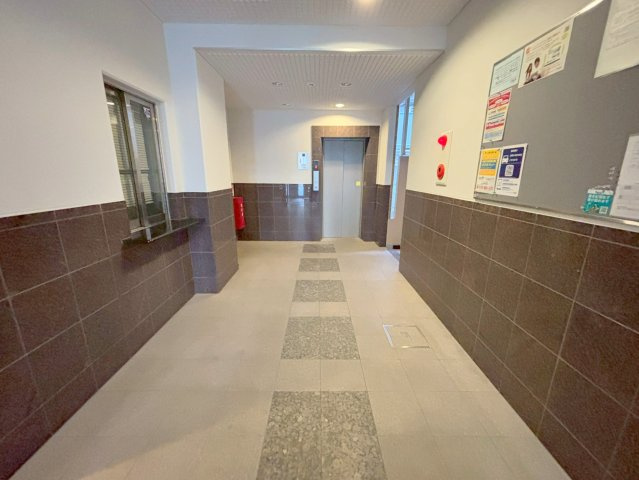 セゾンコート新大阪のロビー