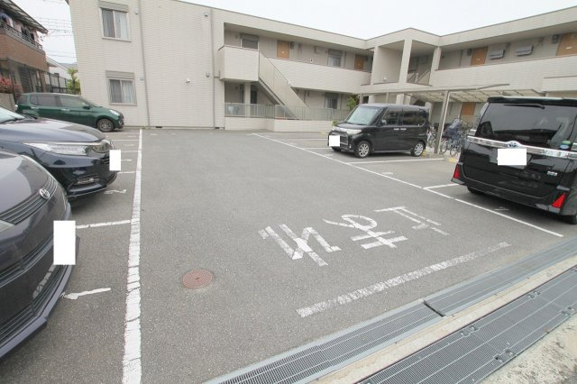 ベルフィールドの駐車場|駐車スペースもあります