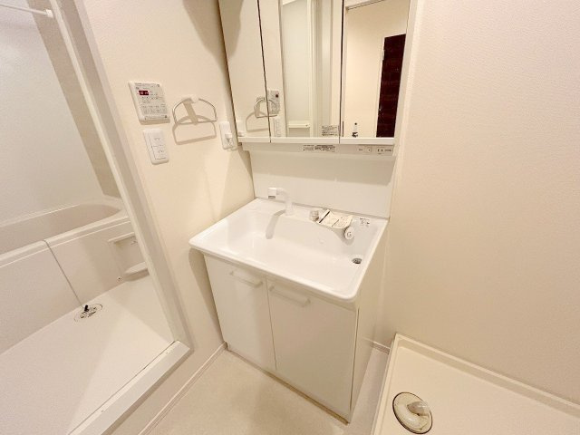 ベルフィールドの洗面所|スペースが確保できる洗面所です