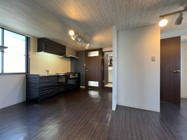 ポートヴィラの居間・リビング