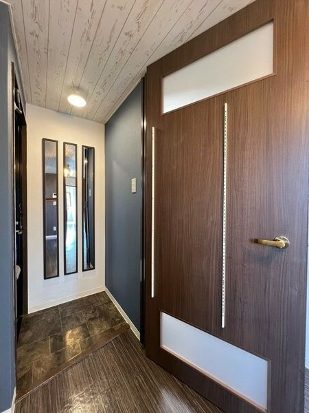 ポートヴィラの玄関