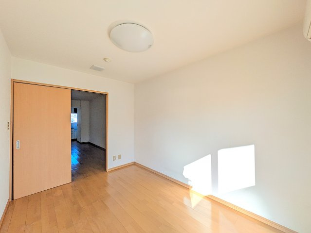 シードパレロイヤルの洋室