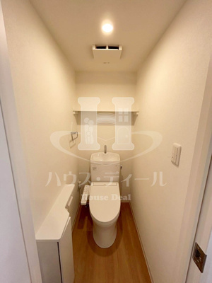 【トイレ】 | May's川口 | 落ち着いたトイレです