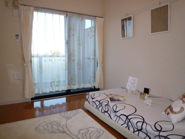 クレアーレの居間・リビング