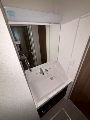 【独立洗面台】