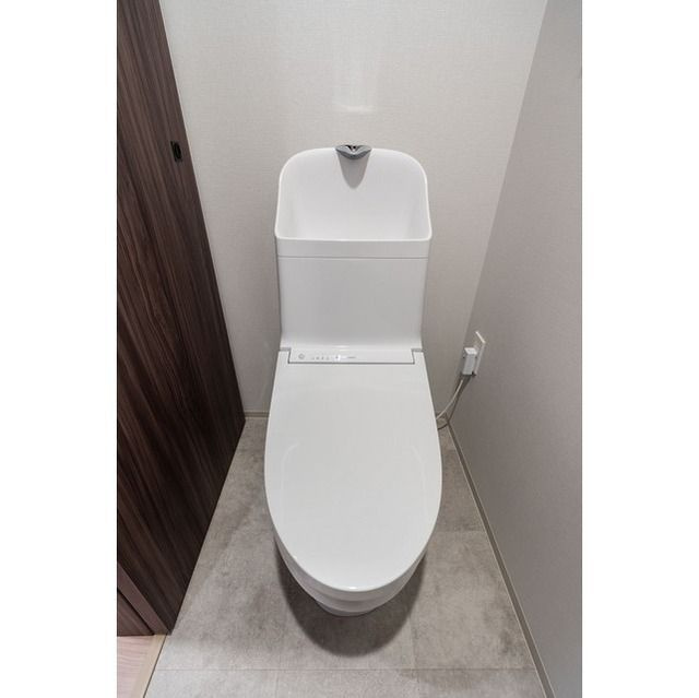 コンフォリア・リヴ東中野のトイレ