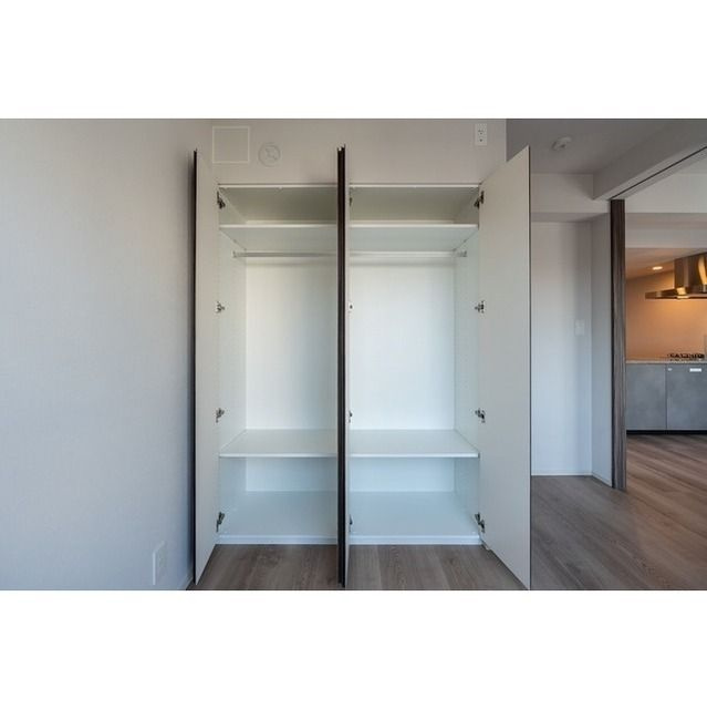 コンフォリア・リヴ東中野の独立洗面台