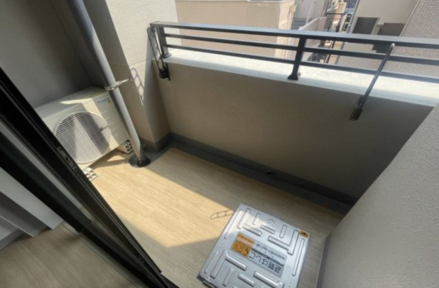 デュオフラッツ浅草蔵前のバルコニー|別部屋 ※参考写真