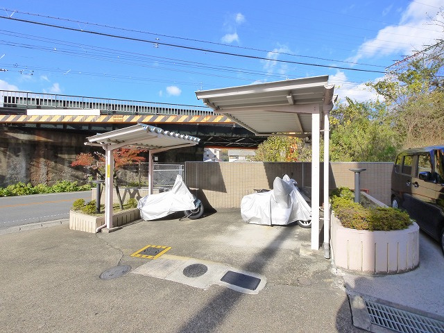 朝日プラザ朝倉台のその他共用部分|自転車置き場