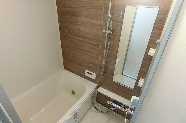 ALTERNA亀戸Ⅲの浴室