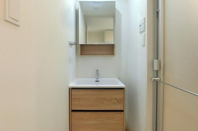 ALTERNA亀戸Ⅲの独立洗面台