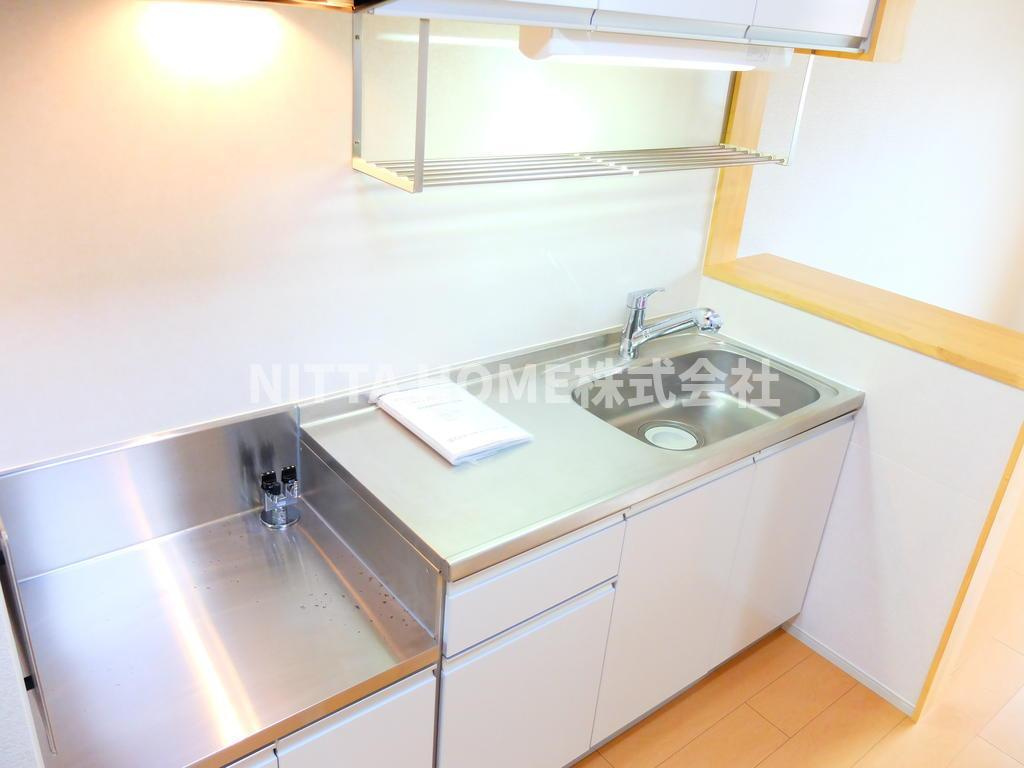 サイドアヴェニューのキッチン|収納たっぷりのキッチンですよ♪