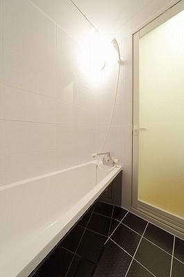 リブリ・自由が丘の浴室