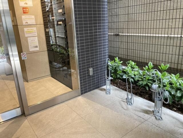 ガリシア大塚駅前のエントランス