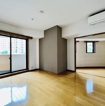 サンハイツ浅草の洋室