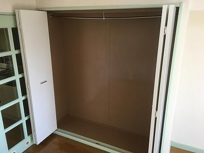 ウエストアベニューの収納