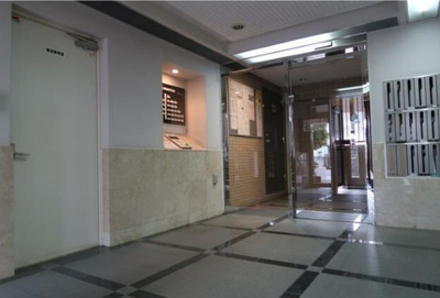 【ロビー】 | クリオ⽇野弐番館