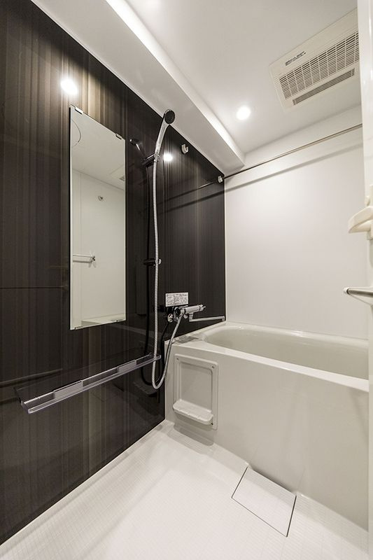 ライオンズフォーシア五反田の浴室