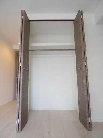 レオーネ方南町の収納