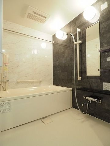 レオーネ方南町の浴室