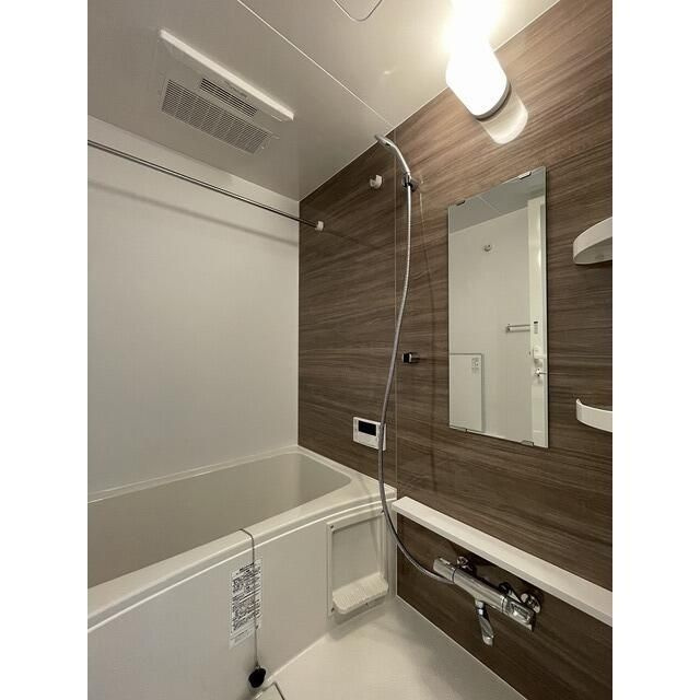 ドゥーエ南砂町の浴室