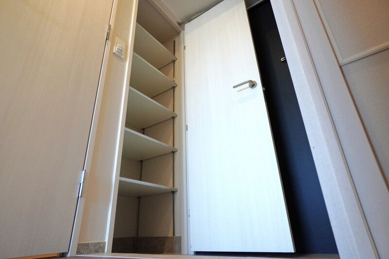 イプセ押上の玄関