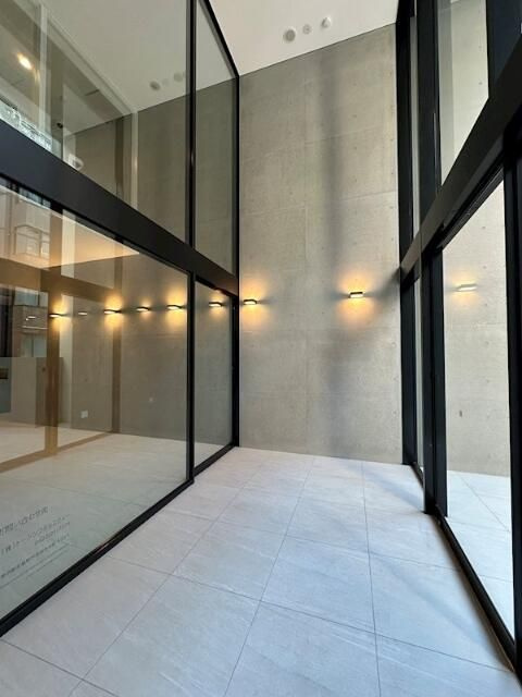 ＺＯＯＭ神田のロビー