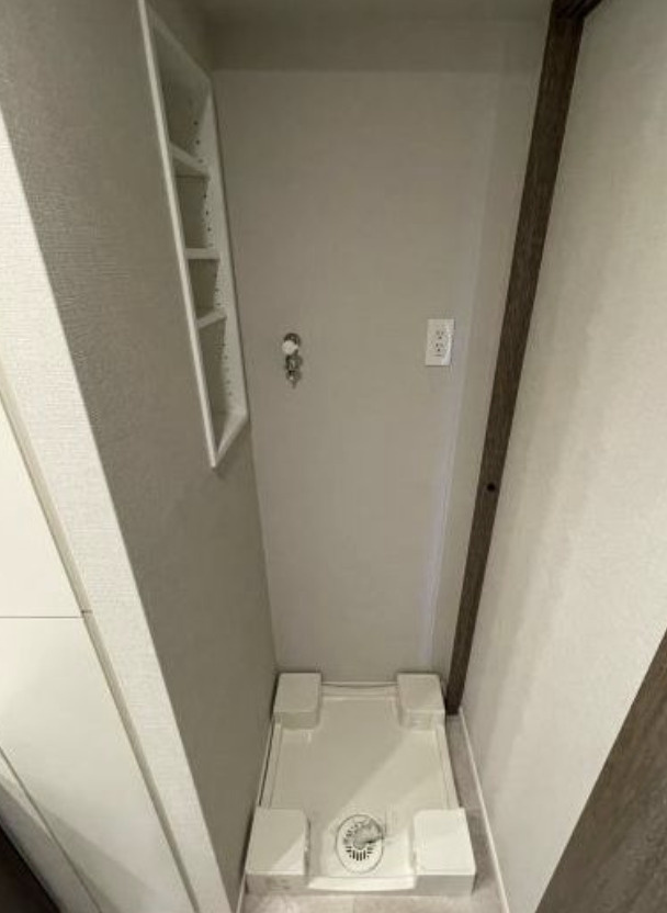 クレストコート白金高輪の玄関