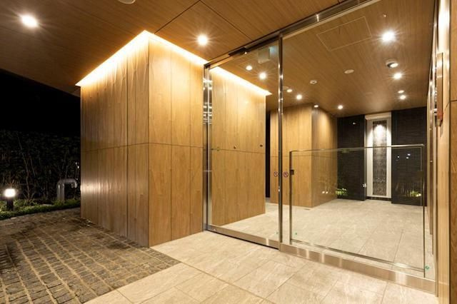 クレヴィアリグゼ北品川Ⅱステーションコートのロビー