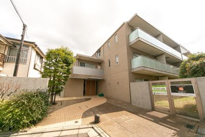 ラグゼガーデン松原