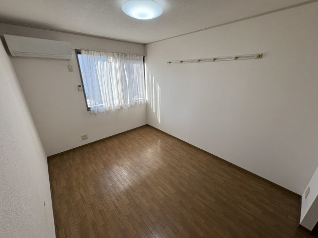 西舞子グリーンハウスの居間・リビング