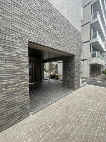 アルファコート曳舟のエントランス