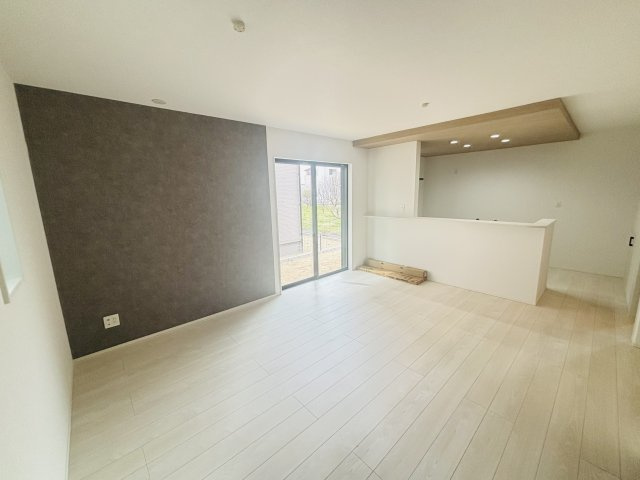 GRAFARE高浜市神明町2期｜名古屋市の戸建ならホームアップの浴室|【売主施工例】浴室乾燥機付きで雨の日のお洗濯もラクラク♪