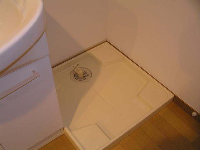 川崎市多摩区東生田２丁目の賃貸マンションの洗面所