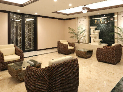 プレジオ鎗屋町のロビー