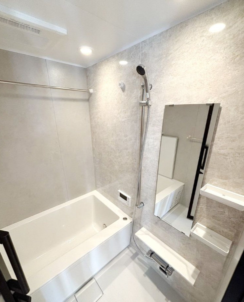 ＡＩＦＬＡＴ品川戸越パークサイドの浴室