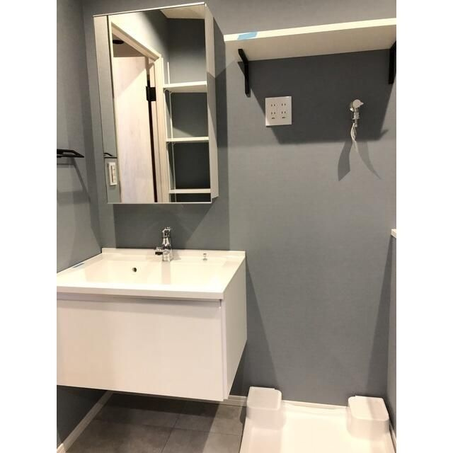 ミリアレジデンス南麻布の独立洗面台