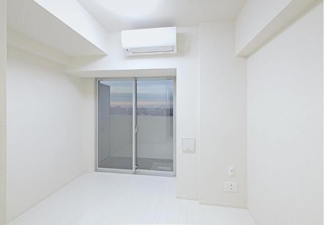 プレミアムキューブ品川戸越の寝室