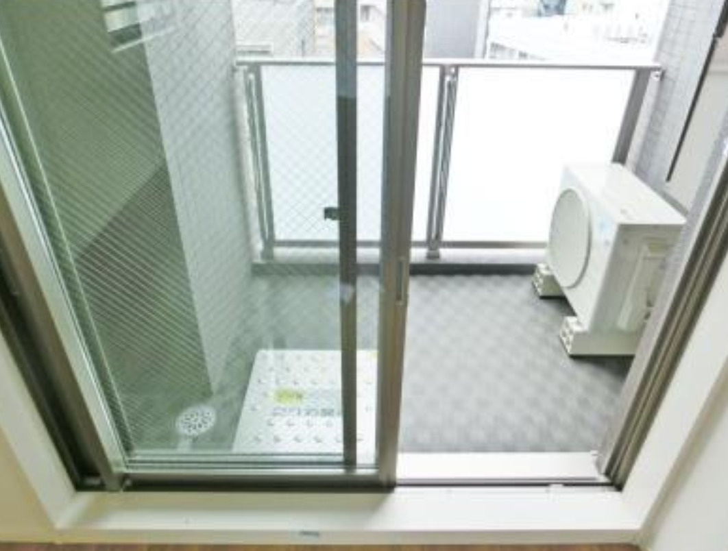 パークアクシス小伝馬町のバルコニー