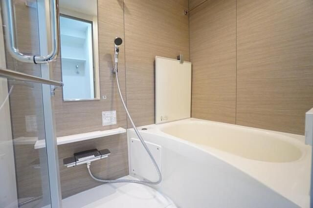 ＳＹＦＯＲＭＥ大井町Ⅱの浴室