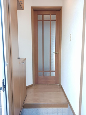 【玄関】 | エレガントマーシュ