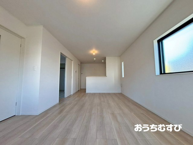 春日井市妙慶町第1(全2棟)の居間・リビング