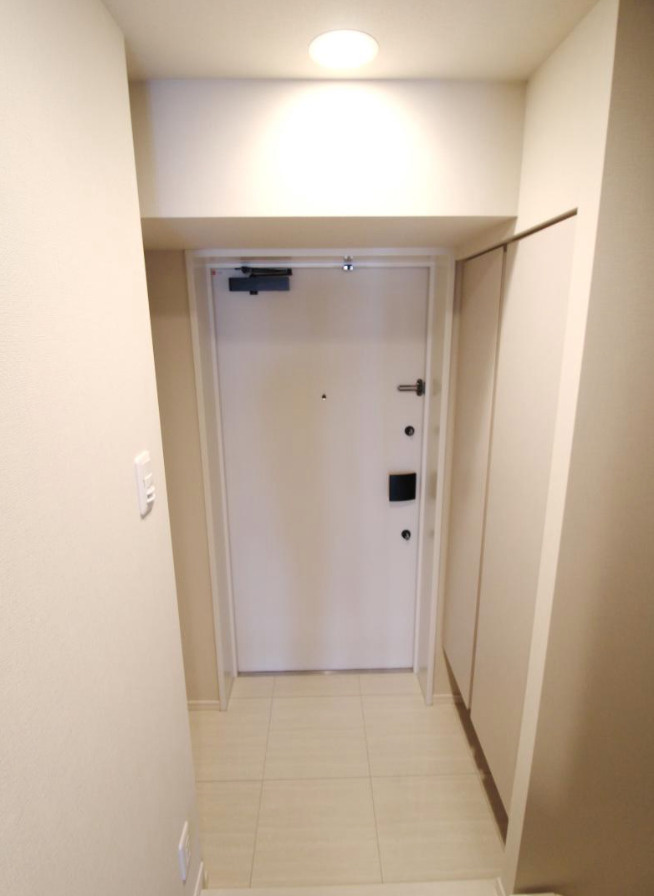 ルフォンプログレ元浅草マークスの玄関