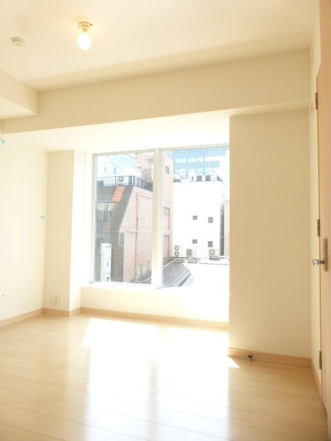 Ｗｈｉｔｅ　Ｔｏｗｅｒ　Ｈａｍａｍａｔｓｕｃｈｏの居間・リビング