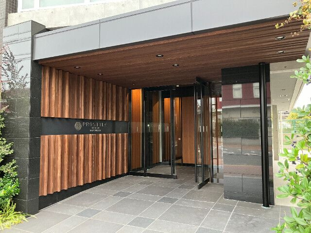 プロスタイルウェルス豊洲イーストのエントランス