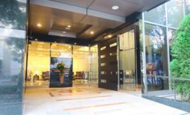 スペーシア秋葉原のエントランス