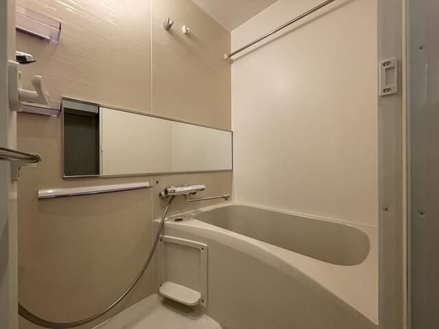 Ｌｏｇ戸越の浴室