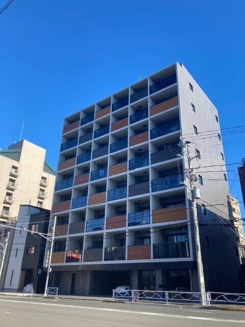 シーズンフラッツ蔵前春日通りの外観