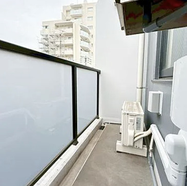 アヴニール三軒茶屋のバルコニー