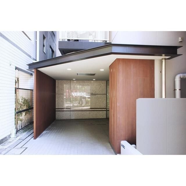 ヴェルデ東日本橋のエントランス